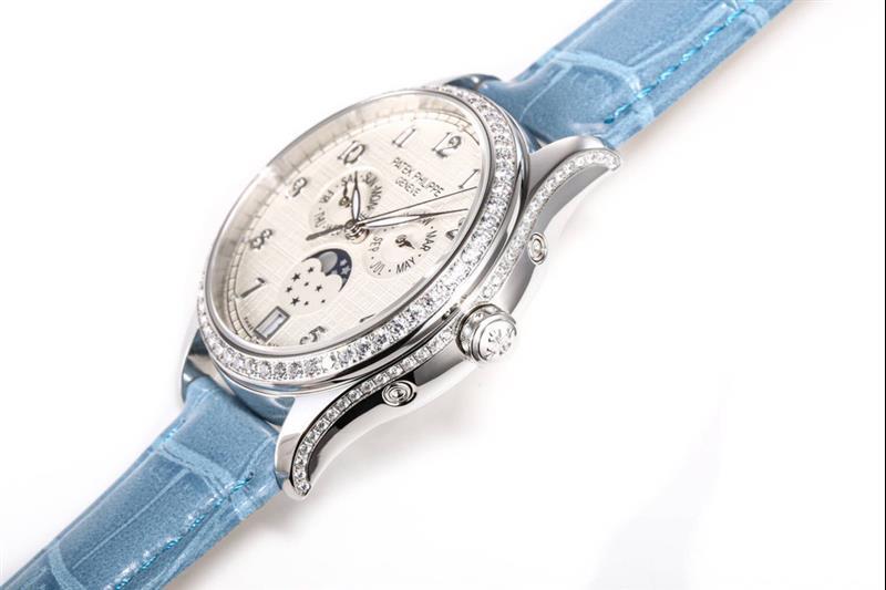 202457165459235 2300